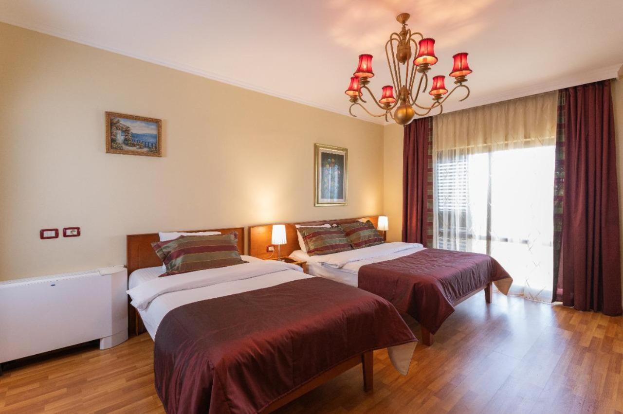 Vila Arber Golem (Tirana) Exterior foto